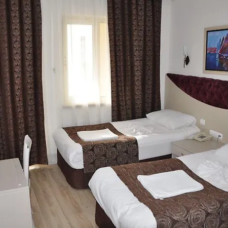Hotell Almena 3*