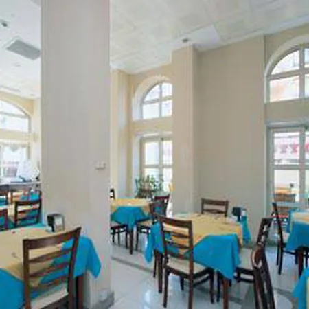 Almena Hotell