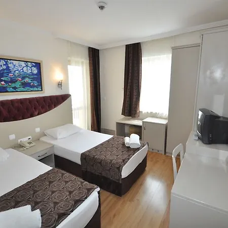 Hotell Almena 3*
