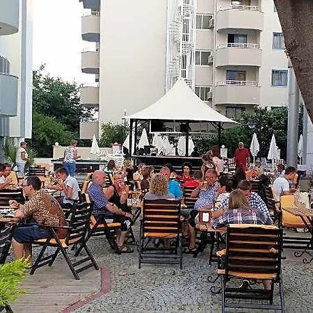 Almena Hotel 4*