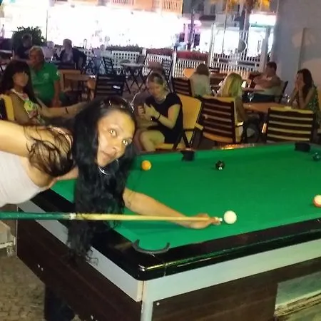 מלון Almena מרמריס