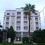 Almena מלון 4*