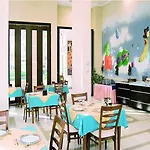 Almena מלון 4*