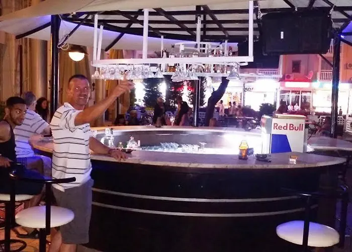 Almena Отель 4*